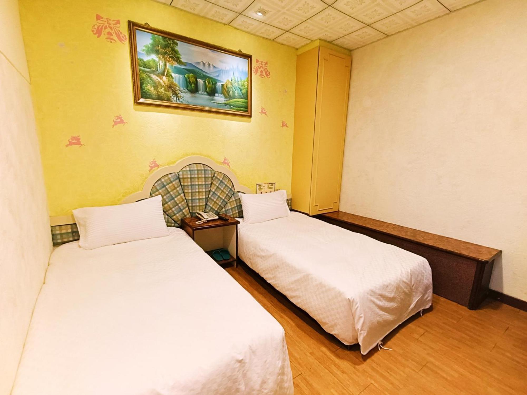 Shinge Hotel Hualien City Room photo